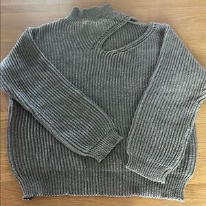 Gray Ribbed Mock-neck Sweater with Cutout
